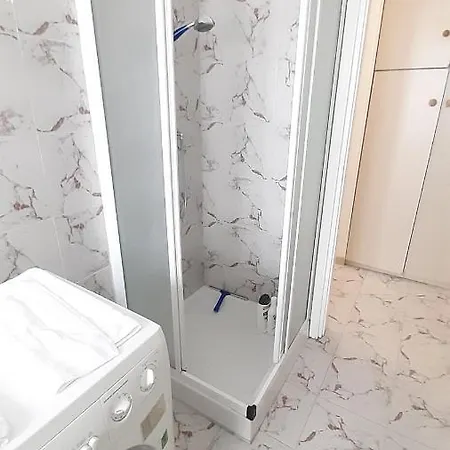 Casa Nerea - *